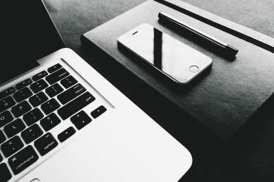 桌子 笔记本电脑 计算机 Macbook 键盘 Macbook Pro