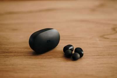带 小蜜 Airdots 耳塞 音乐 技术 聆听 计算机