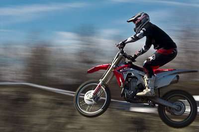 摩托车、 自行车 Motocros 体育 跳转
