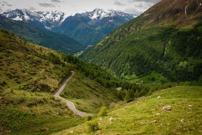 自然 阿尔卑斯山 远足 旅行 勘探