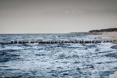 大海 海 海洋 海滩 冷 风 波罗的海 防波堤 砂 海岸
