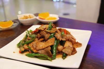 食物 晚餐 午餐 油炸 猪肉 肉 青辣椒 美味的 餐厅 成都