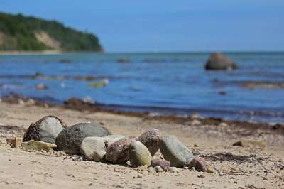 波罗的海 训斥 海滩 石头 图石头做成的 岛 景观 海岸 水