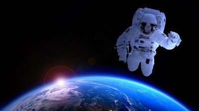 宇航员 空间 地球 太空旅行 行星 天文学 卫星 未来