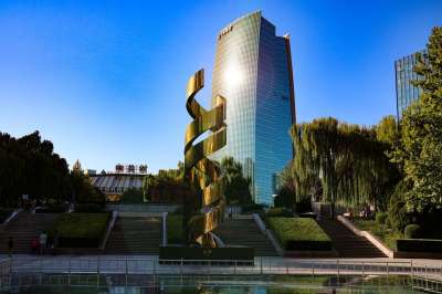 中关村 生命 现代雕塑 建筑 阳光 蓝天 金色 北京 科技
