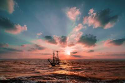 船 海 波浪 日落 天空 云 太阳 景观