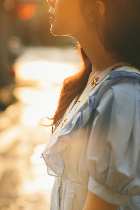 手机壁纸 日落 女士 街道 肖像 城市 户外 女性 唯美壁纸