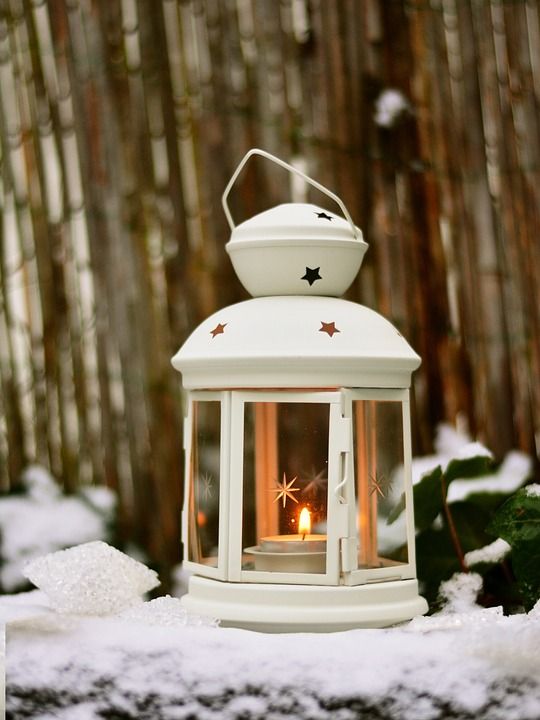 灯笼 光 雪 冬天 圣诞节 冬季装饰 发光 灯 烛光 茶色