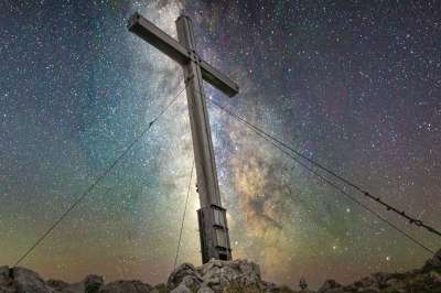 顶十字架 星星 银河系 星空 夜空 情绪 神秘 气氛 宇宙 光