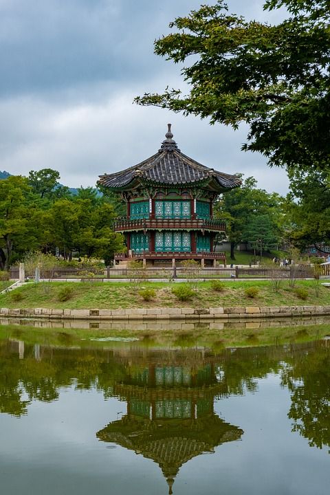香原亭 池塘 文化遗产 公园 景福宫 汉城 韩国建筑 韩国 宫