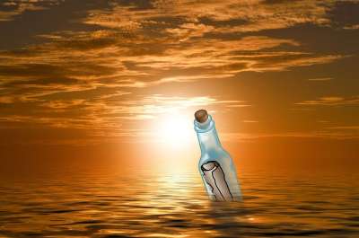 瓶子里的消息 太阳 海 太阳和大海 日落 浪漫的 天堂 落山的太阳