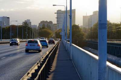 路 桥 华沙 交通 汽车 城市 建筑物 城市的 人行道 路灯
