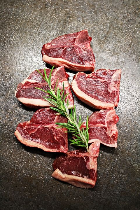 羊肉 羔羊肉 肉 迷迭香 羊排 地中海 好吃 美食 生的