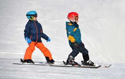 孩子们 滑雪经验教训 行使山 黑森林 滑雪道 儿童山 初学者