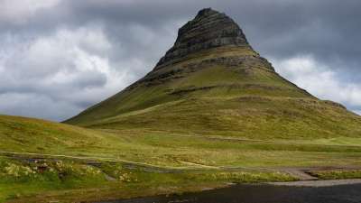 Grundarfjörður 柯丘菲尔 山 景观 冰岛 自然 天空