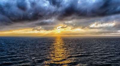 日落 前夕 傍晚的天空 云 余辉 天堂 海 情绪 浪漫的 太阳