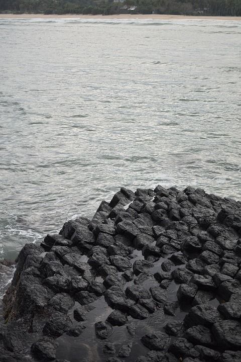 摇滚 熔岩 岩浆 海洋 大海 黑色