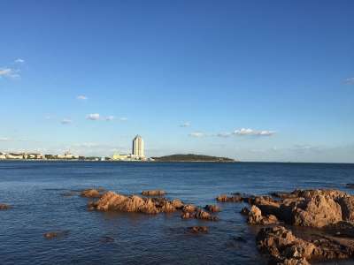 大海 礁石 天空 蓝天 塔 青岛 小青岛 海水 青岛 青岛