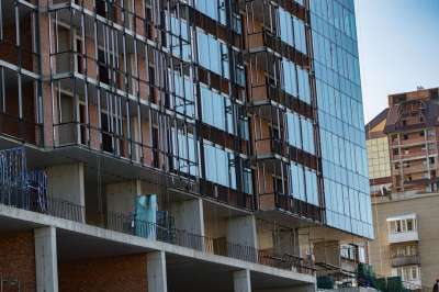 建造 摩天大楼 视窗 多层建筑 高楼林立 房子 公寓 城市