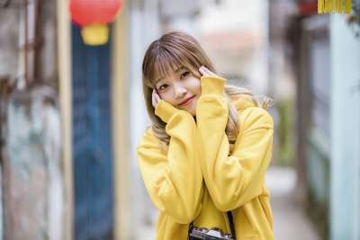 女孩 黄色 时尚 自然 头发 越南 肖像 微笑