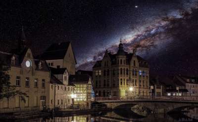 客人可以 银河系 银河 星星 星空 夜晚 天堂 城市 流动 水