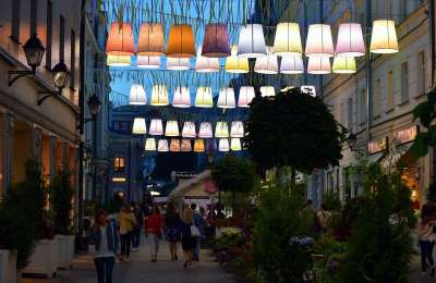 夏天 晚上 夜晚 市中心 莫斯科 城市 城市的 场景 节日
