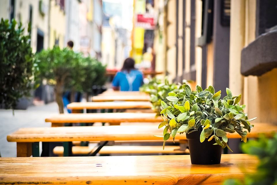 餐厅, 当地, 美食, 喝, 一顿饭, 椅子, 小酒馆, 桌子, 座位, 席位