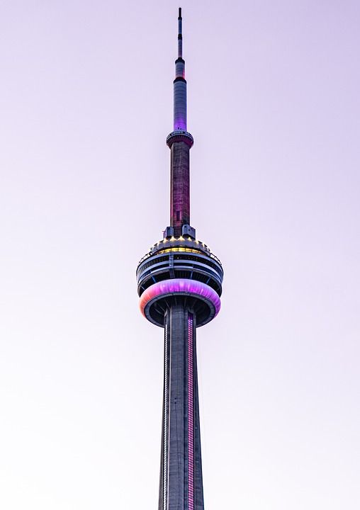 Cn 塔 塔 多伦多 光 天空 城市 加拿大 市中心 建造