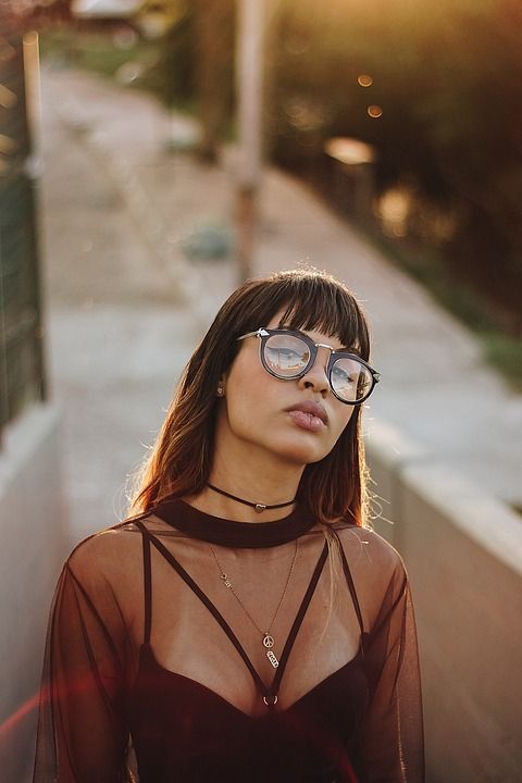 女士 美丽 时尚 下午 日落 美丽的 漂亮 吸引人的 女孩