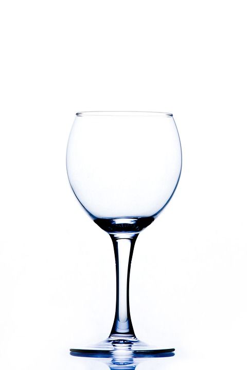 红酒杯 空的 闪闪发光 清除 菜肴 玻璃 水晶玻璃 透明的