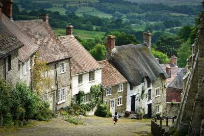 英国 林匹克公园 景观 村庄 爬坡道 茅草的屋顶 童话世界 童话