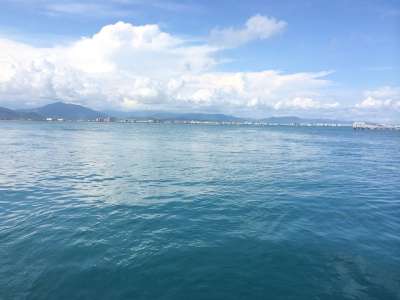 海南三亚 西岛 大海 蓝天白云 海水