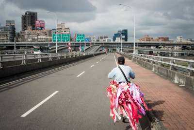 结构 建造 基础设施 天空 云 路 桥 旅行 城市 人们