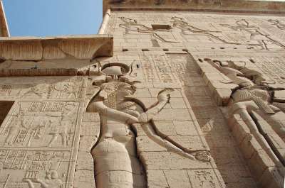 埃及 菲莱 寺庙 塔架 象形文字 Isis 女神 避难所 古董