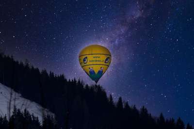 气球 夜空 星星 星空 宇宙 飞行 夜晚 银河系 星系 天堂