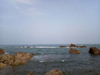 天空 大海 礁石