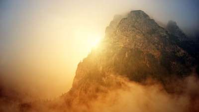 景观 自然 多雾路段 黎明 山 太阳 阳光 逆光 光 云