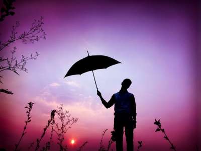 轮廓 雨伞 美丽的 天气 雨 季节 秋天 春天 人们 夏天