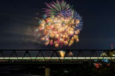 照明弹 烟花 节日 光 庆祝 日本