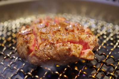 烤肉 肉 牛舌 类型的盐 吃 食品 食物 烹饪 餐厅