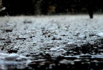 滴 雨 雨滴 水 液体 自然 蓝色的 干净的 反射 水滴