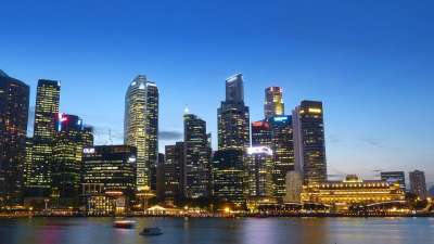新加坡 河 天际线 建造 水 蓝天 金融区 摩天大楼 结构