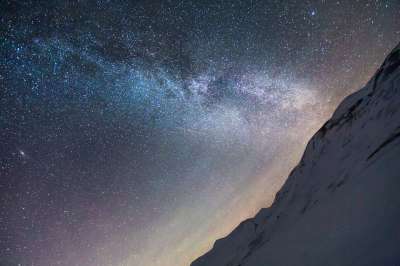 星系 北极光 极光 北极 雪 朗伊尔城 发光现象 神奇的夜晚