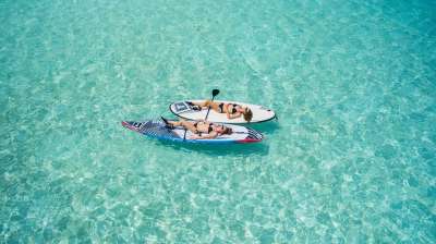 空气 水 海洋 海 海滩 冒险 旅行 假期 人们 女士 桨