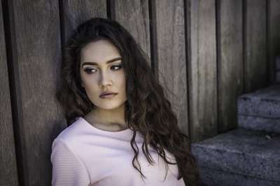 头发 女士 时尚 年轻 模型 肖像 女孩 女人的头发 女性