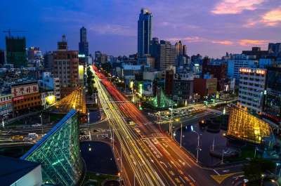 城市景观 高雄市 大都市区 台湾 城市 夜景 交通 光跡 車軌
