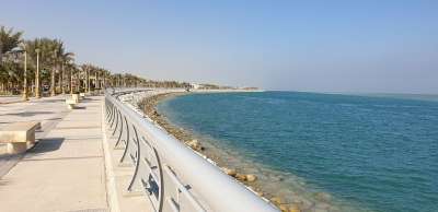 滨海路 海面 蓝色的大海