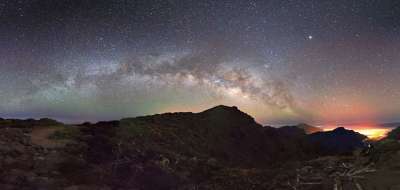银河系 全景 宇宙 夜空 星空 天文学 星星 空间 夜拍 气氛