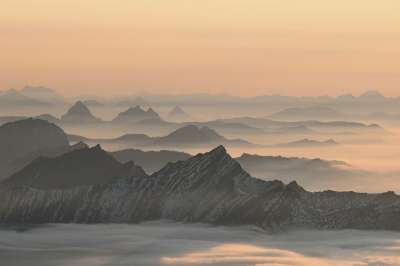 山 云 日落 首脑 顶峰 多雾路段 云海 黄昏 情绪 景观