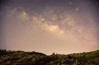 星星 夜晚 山 蓝色的 绿色 银河 潘多拉 天文图片 天空